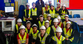 1 Meadowlane Primary School N3 webview
