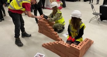 P 230310 N7 webview 2