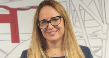 Suzie Hewitt Sales Manager SWSW