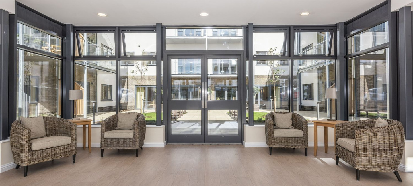 A410239 N24 medium 1