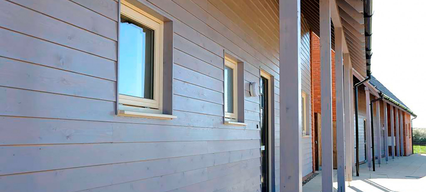 A410211 N46 1 Hill Hero banner image in PS