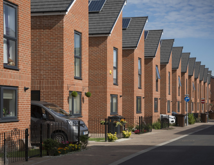 L486080 July2017 N15 medium