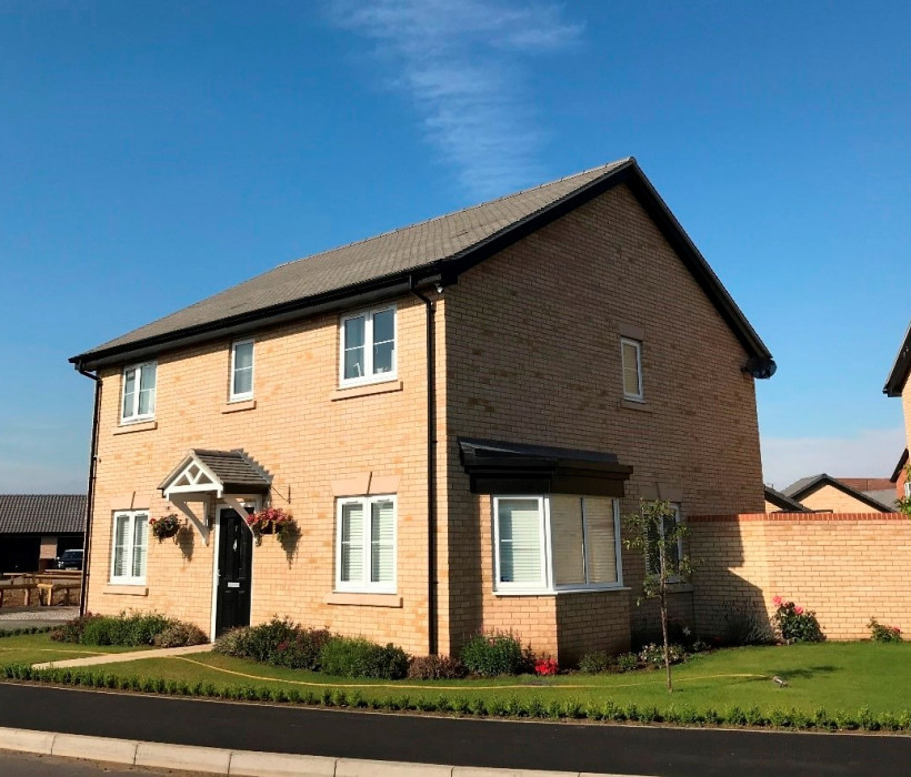 A410249 N8 medium flipped v2